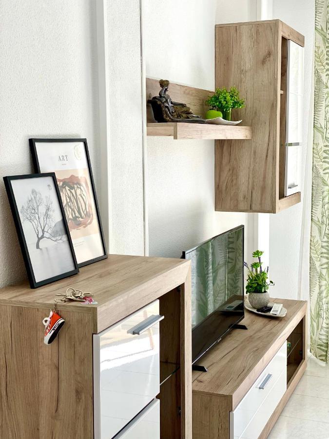 Torrevista Three Bedroom Apartment, Two Swimming Pools And Garage Торрев'єха Екстер'єр фото